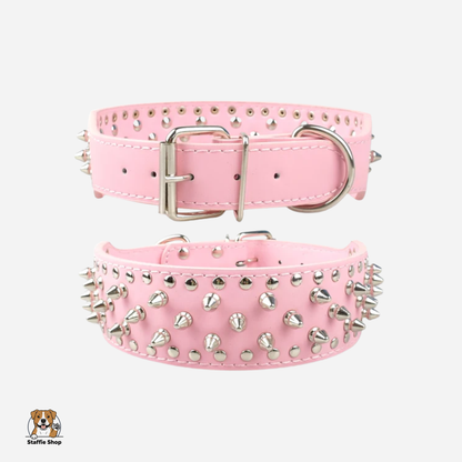 Collier en cuir large clouté